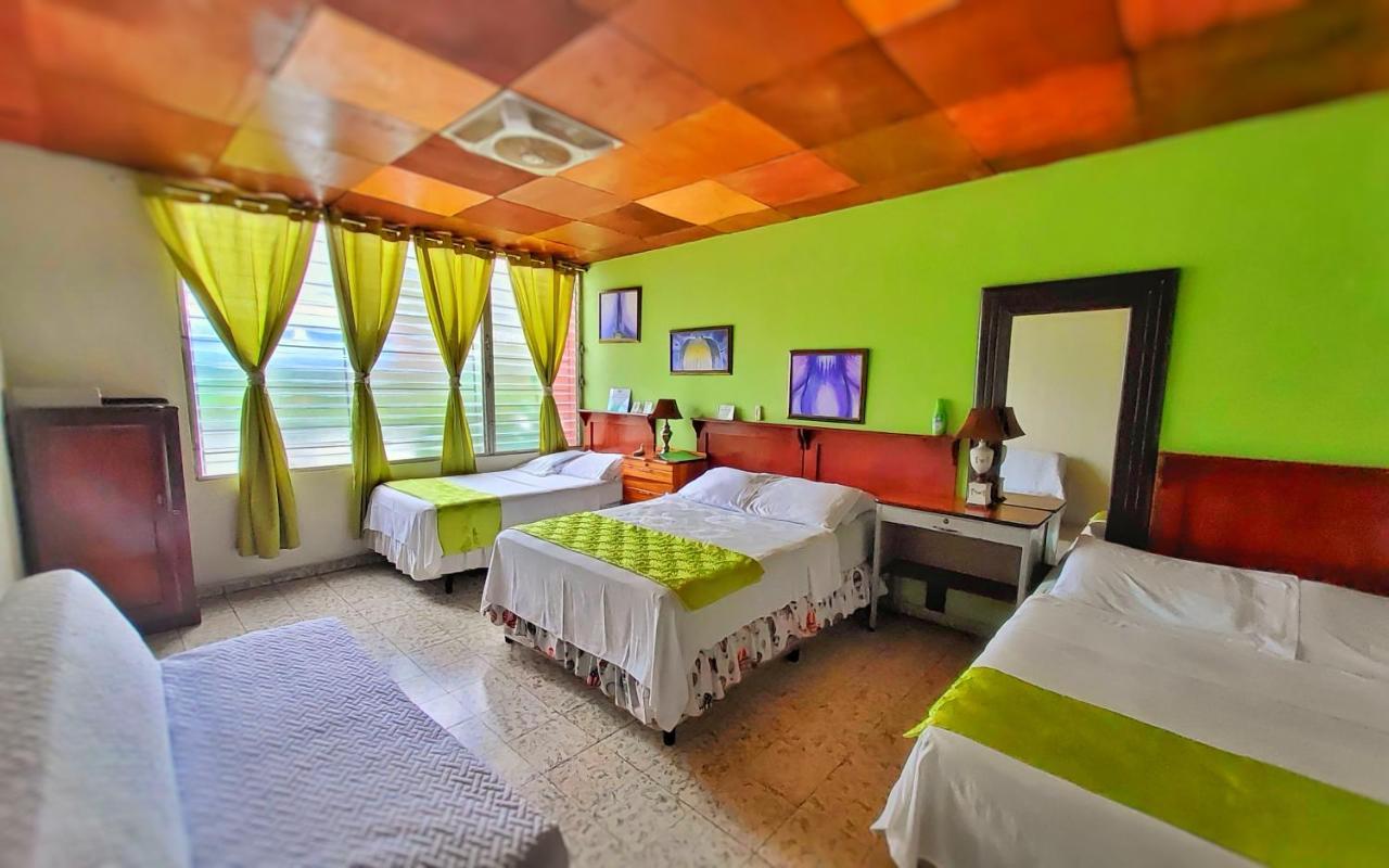Hotel Oasis San Salvador Kültér fotó