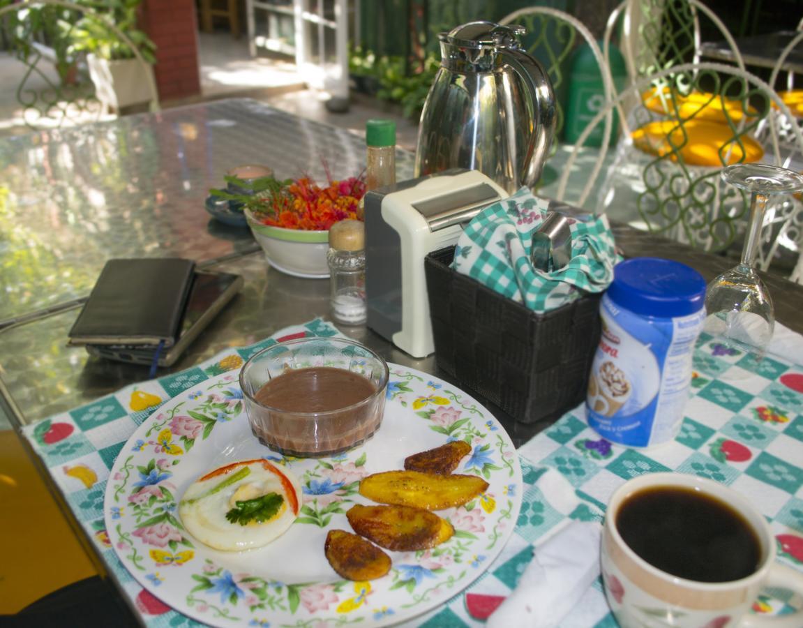 Hotel Oasis San Salvador Kültér fotó