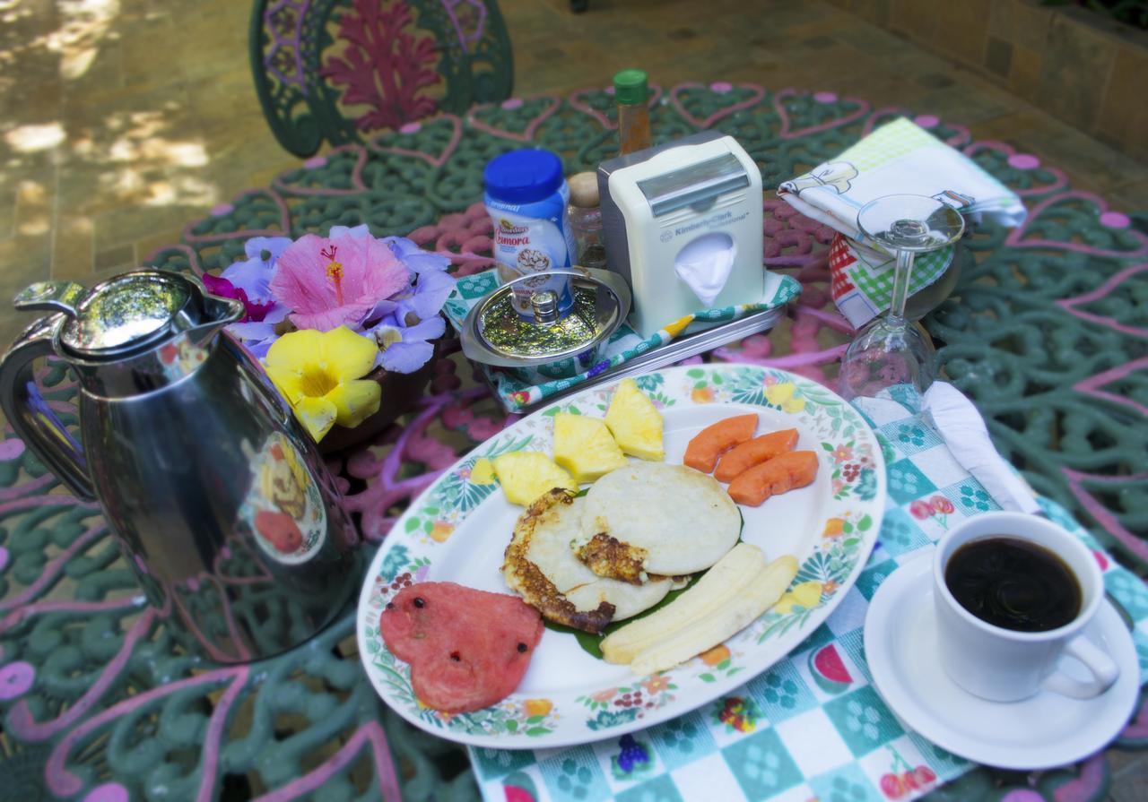 Hotel Oasis San Salvador Kültér fotó